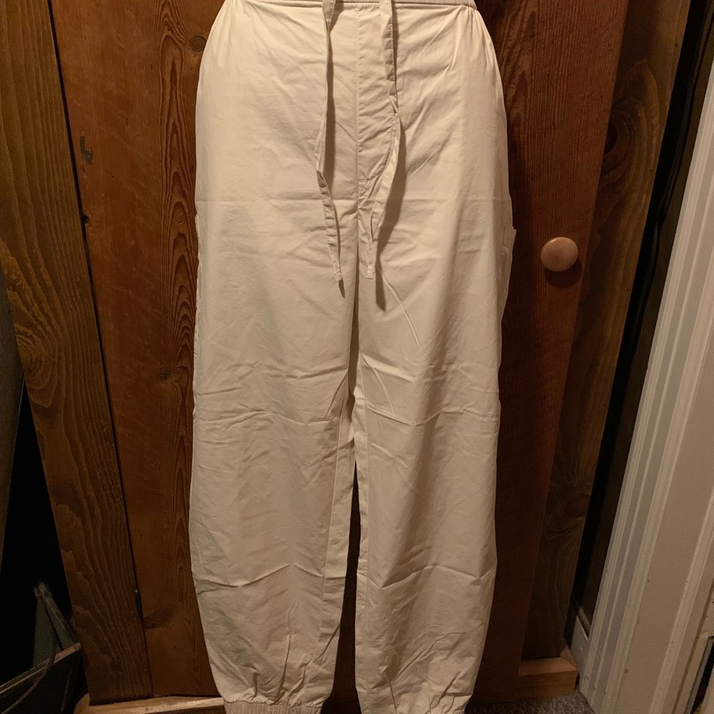 NWT Old Navy Cargo Pants